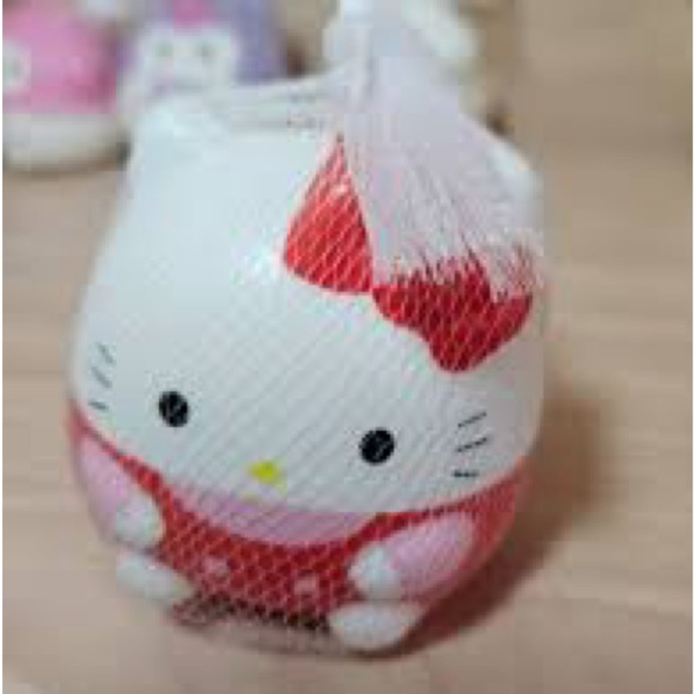 🐭 SALE! Hello Kitty Stress fidget ball in cute pink red and white Brand new - Picture 3 of 6